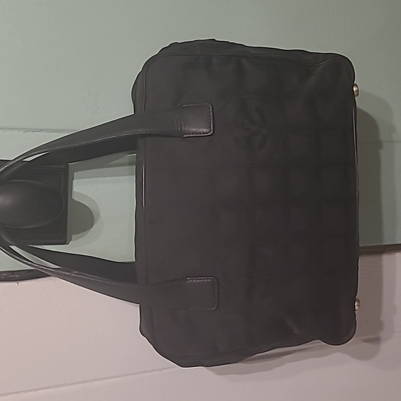 BLACK Chanel travel line hand bag tote W/COA Sunday Sale Today only - Picture 5 of 15